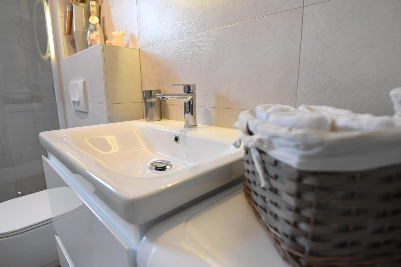 Kala House - Brand New!! Holiday home